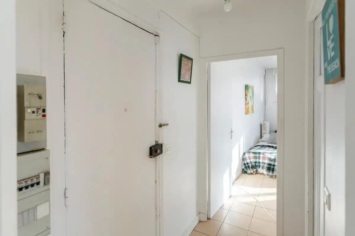 Charmant Appartement Pour 3 Personnes A Bagneux Bagneux
